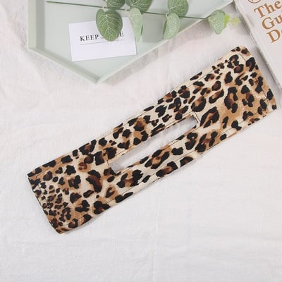 Leopard print yellow-brown